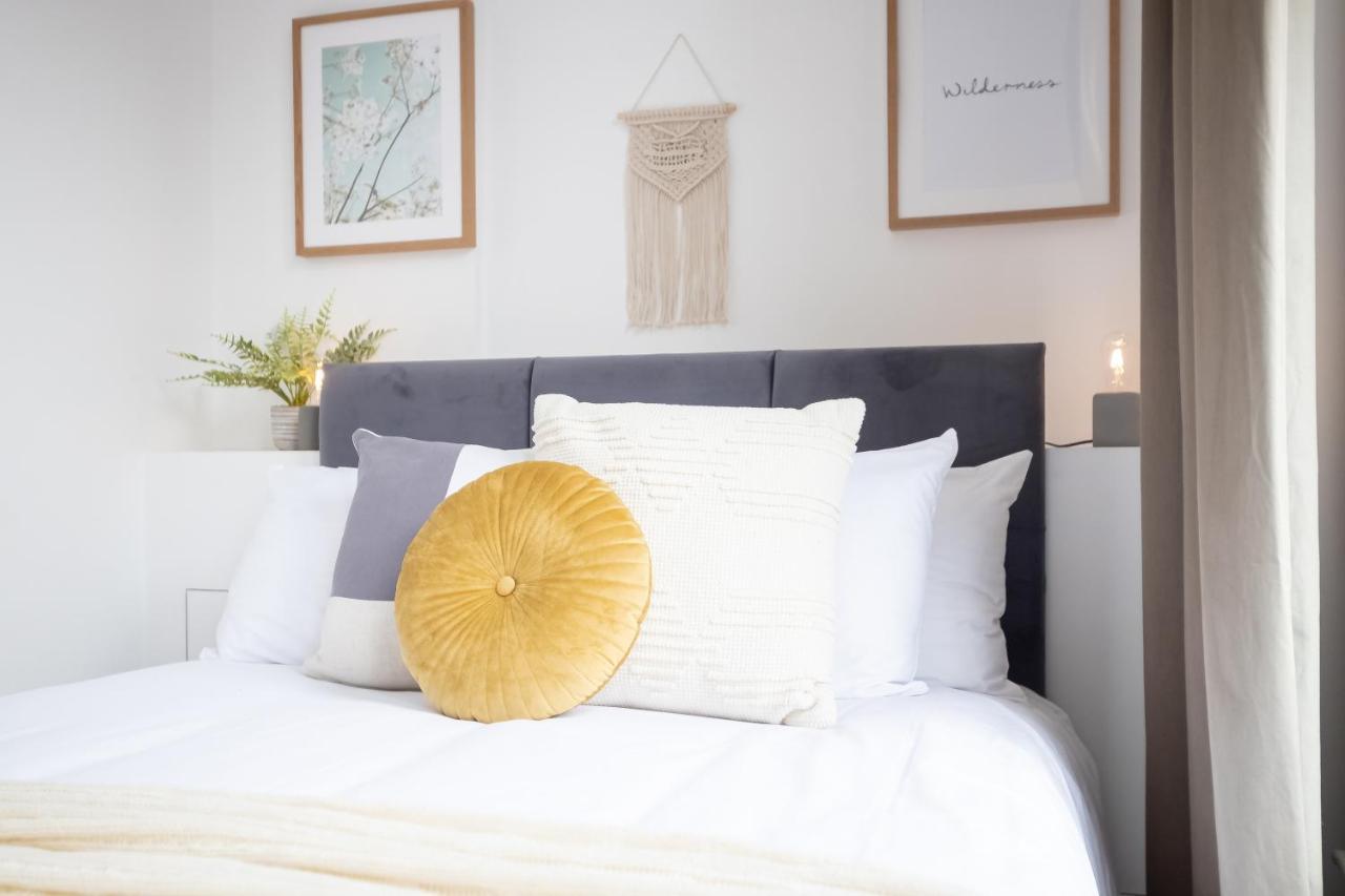 Perfect For Business & Corporate Stays - Three Bed With City View Shoreditch London Exterior photo