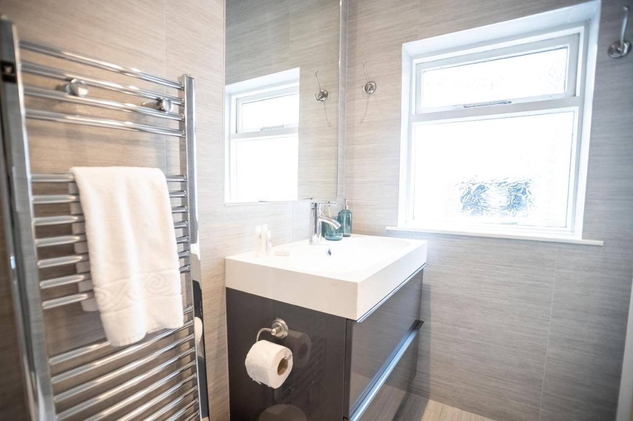 Perfect For Business & Corporate Stays - Three Bed With City View Shoreditch London Exterior photo